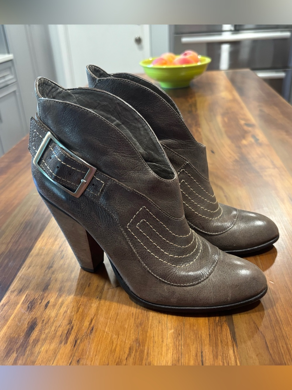 Carlos by Carlos Santana "Bandit" Leather Heeled Ankle Boots Size 8